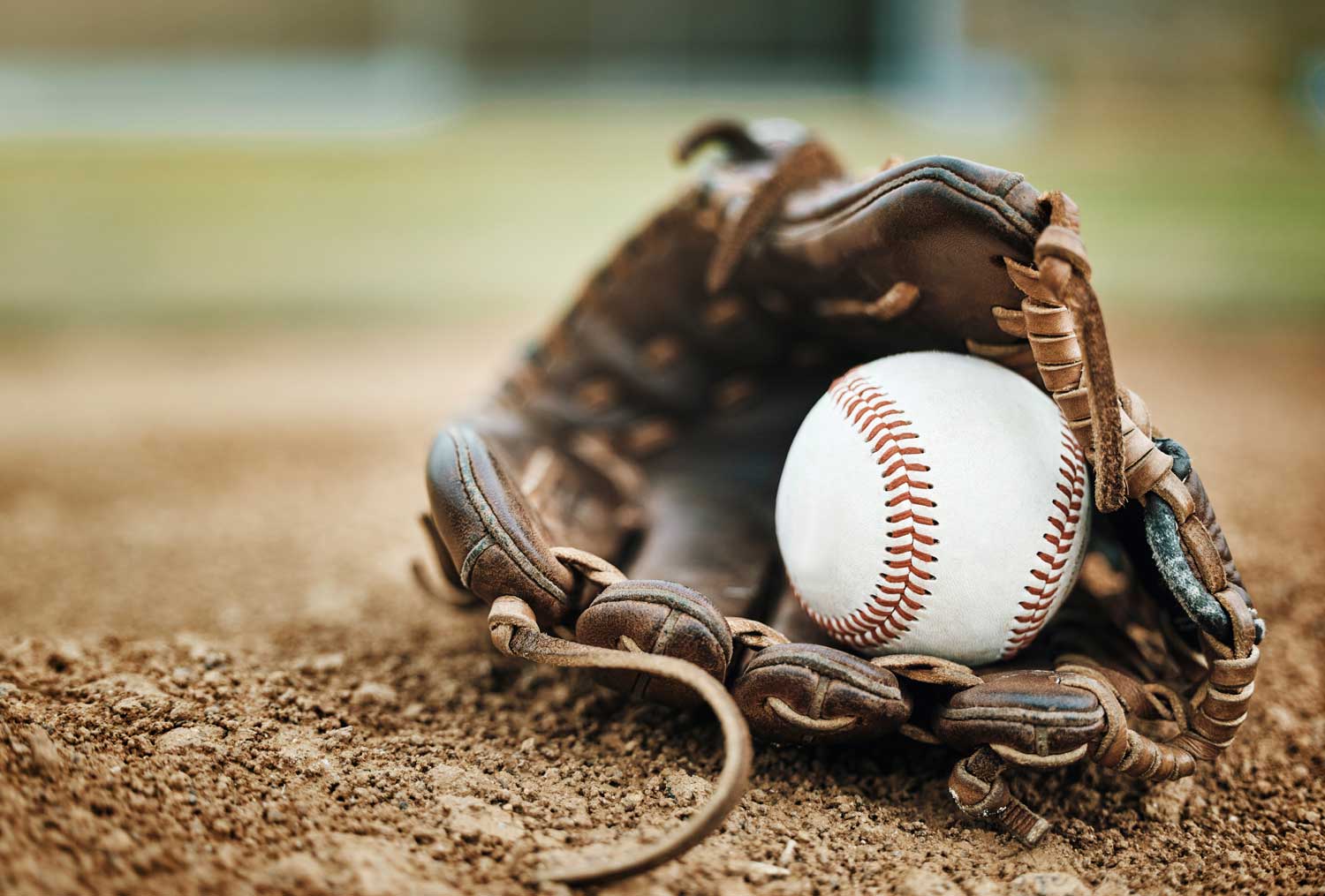 The Key Differences Between Baseball and Softball: A Comprehensive Guide